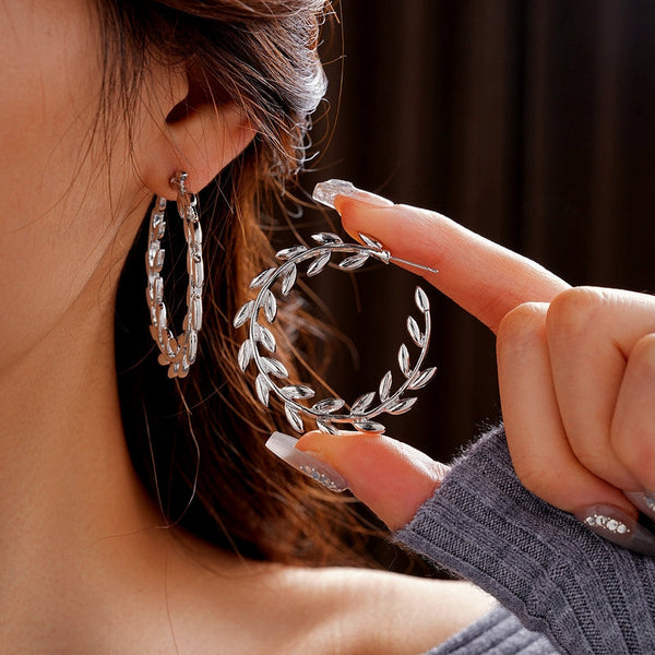 14K Gold-Plated Leaf C-Shaped Hoop Earrings