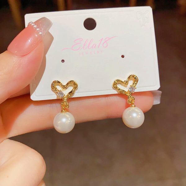 14K Gold-plated Elegant Heart-Design Pearl Earrings