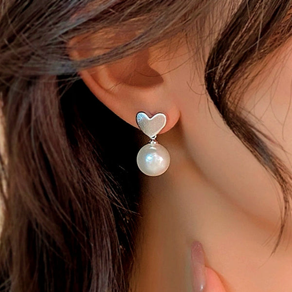 14K Gold-plated Peach Heart Pearl Earrings