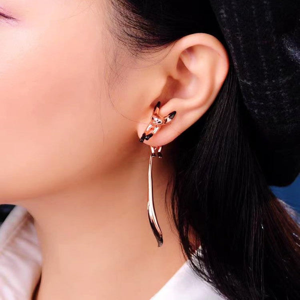 Silver Post Elegant Sweet And Cool Fox Earrings