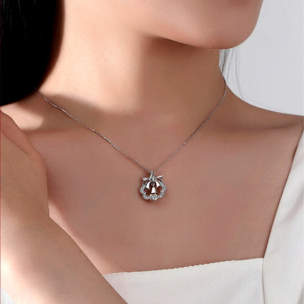 Sterling Silver Luxury Diamond Lucky Wreath Heart Necklace